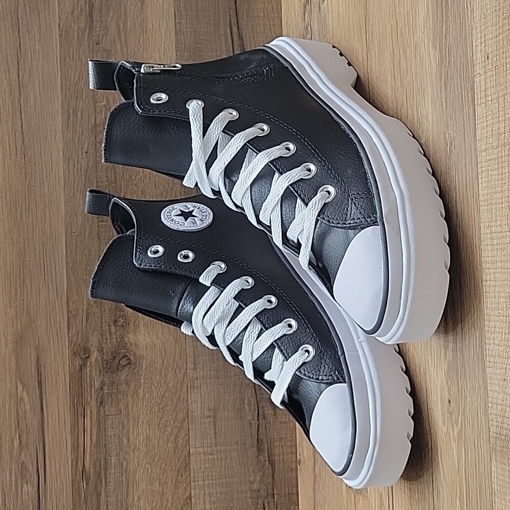 Converse high top Brand new